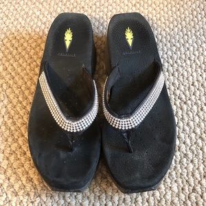 Volatile Black Sparkle Thong Sandal